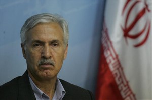 ذوالفقارنسب: برای انتخاب مربی ایرانی بیانیه مینویسیم
