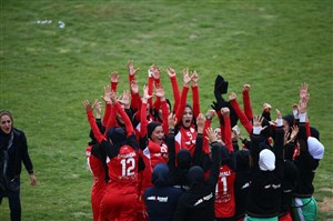 آینده سازان قهرمان قاطع لیگ برتر بانوان ایران