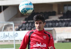 توافق آرامطبع با باشگاه پرسپولیس