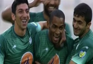 گل اول بنگستون؛ پرسپولیس - ذوب آهن