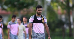دو ستاره خطیبی به بازی پرسپولیس نرسیدند