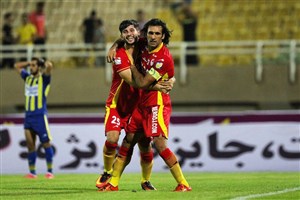 کرمی: خودمان هم فکر نمی کردیم بازی را ببریم
