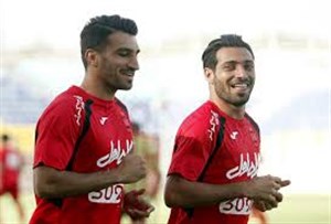 طلسم مدافعان کناری پرسپولیس شکست