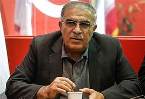 روشن: هیچ کس اتفاقات استقلال را گردن نمیگیرد