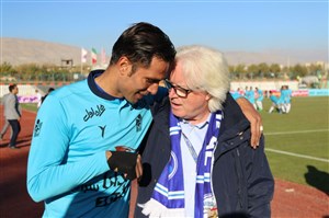 تماشاگران علیه حجازی هم شعار دادند اما ...