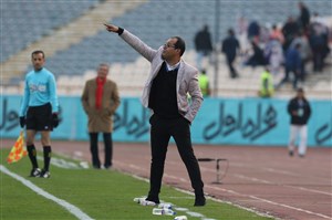ربیعی: داوری بازی با ملوان شائبه برانگیز بود