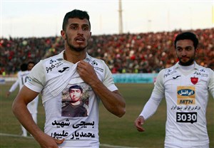 سیاهجامگان صفر - پرسپولیس 1؛ سه امتیاز از پیچ سخت