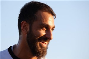 صدرنشینی از دست یاران سوشا رفت