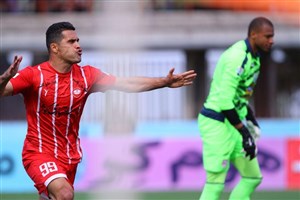 محمد غلامی سرانجام قرمزپوش شد