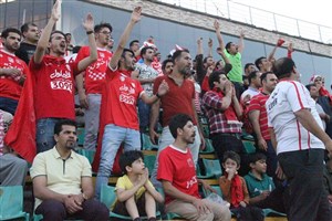 شادی تراکتوری ها پس از گل کویتونگو!