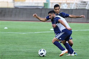 محرمی: بازی با تیم های بزرگتر به ما کمک می کرد