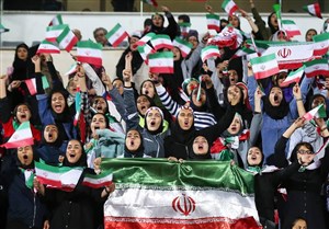 فریاد شادی بانوان؛ قابی که باید بزرگتر شود