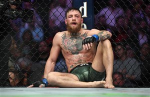 دانا وایت: نورماگومدوف در UFC میماند