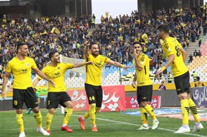 سپاهان 3- نساجی 2؛ برد جنجالی ژنرال