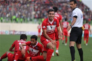 شادیهای نشاط آور نساجها در شهر خسته (عکس)