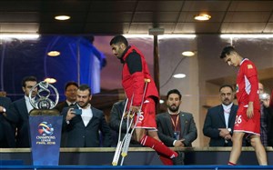 مدافع پرسپولیس از بیمارستان مرخص شد