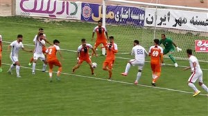 اشتباهات فاحش داوری در بازی گل گهر - بادران