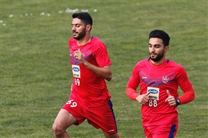 نعمتی و شایان مصلح جواز بازی گرفتند