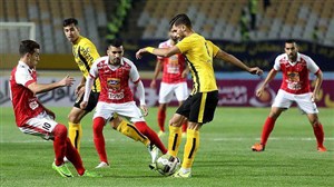 جنگ در نصفِ جهان برای نصفِ جام (گزارش)