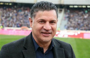 علی دایی وارد فدراسیون فوتبال شد