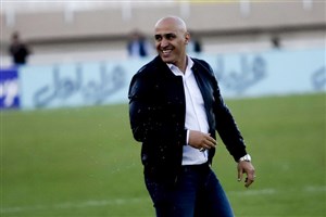 منصوریان: ذوب آهن فردا ورای لیگ بازی می کند