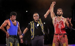 صادقزاده برای پنجمین بار پهلوان ایران شد