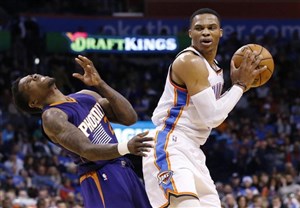 لیگ NBA| پیروزی تاندر با درخشش جرج/ وستبروک به رکورد چمبرلین رسید