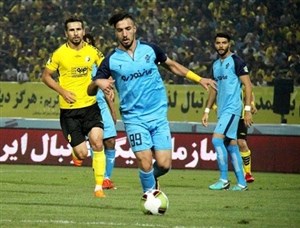 پیکان 0 – سپاهان 1؛ جنگ ادامه دار زرد و سرخ