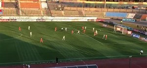صحنه مشکوک به خطا و گل سایپا مقابل فولاد