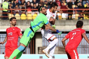 سپیدرود1-پرسپولیس3؛صدرنشین سال 97