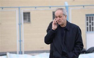 الیاسی: مثل شیر بالای سر تراکتور ایستادهام