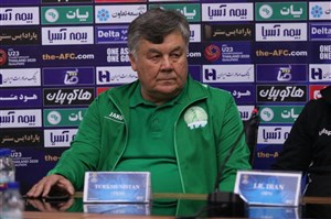 فوتبال ایران مثل دایی و مهدویکیا قوی است