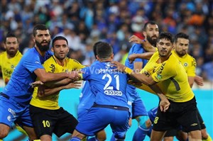 تیم منتخب استقلالی های سپاهانی و برعکس