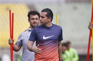 فروزان که هیچی، بوفون هم بود میزدیم