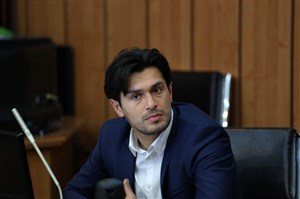 دقیقی: تغییر شکوری در این شرایط عجیب بود !