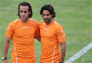 شکاری؛بازیکنی در سطح علی کریمی ندیده ام