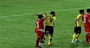صحنه درگیری سیاوش یزدانی و شجاع خلیل زاده