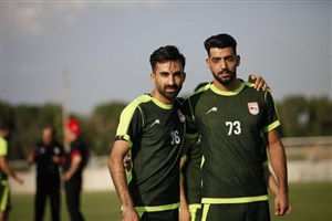 مسیح زاهدی در تراکتور می ماند