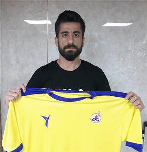مهاجم نفت MIS یکسال دیگر ماندنی شد