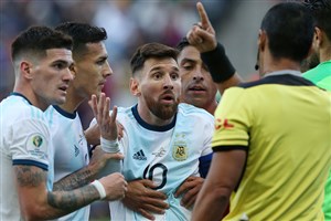 پایان کار مسی در کوپا آمهریکا با کارت قرمز!