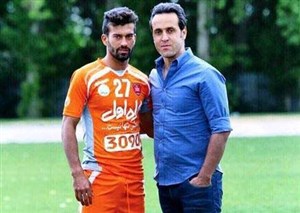 رامین رضاییان : علی کریمی رو دستش نمیاد!