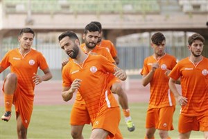 محمودینیا: حسین خانی قبول نکرد کنار باشگاه باشد