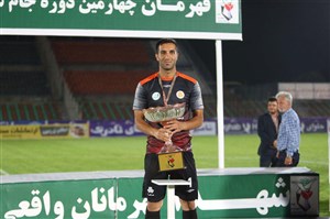 فلاحزاده: ما آماده هستیم، لیگ آماده نیست!