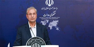ربیعی: بانوان در بازیهای ملی به ورزشگاه میروند