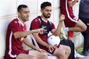 جشن تولد محسن ربیع خواه در حاشیه تمرین پرسپولیس