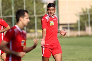 مهاجم پرسپولیس مهمان ویژه جدال پیکان شهرخودرو