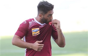 خلیلی: پرسپولیس احمدوند را به خاطر مثبت شدن تست متادون نخواست!