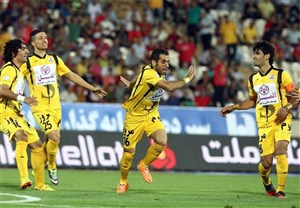 خداحافظی گلزن خاطره ساز مسجدسلیمان با فوتبال