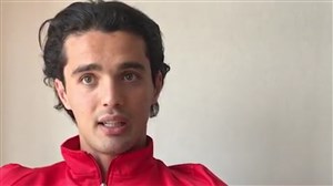 نورافکن: به بازی با کره و ژاپن نیاز داریم
