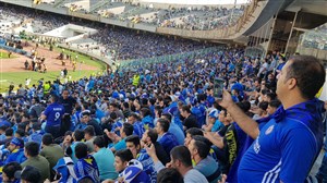 سکوهای خالی آزادی توی ذوق !